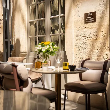 Richer De Belleval - Relais & Chateaux Hotel Montpellier