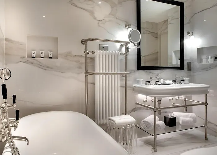 Richer De Belleval - Relais & Chateaux 5* مونبيلييه