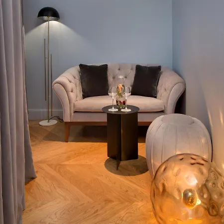 Otel Richer De Belleval - Relais & Chateaux Montpellier